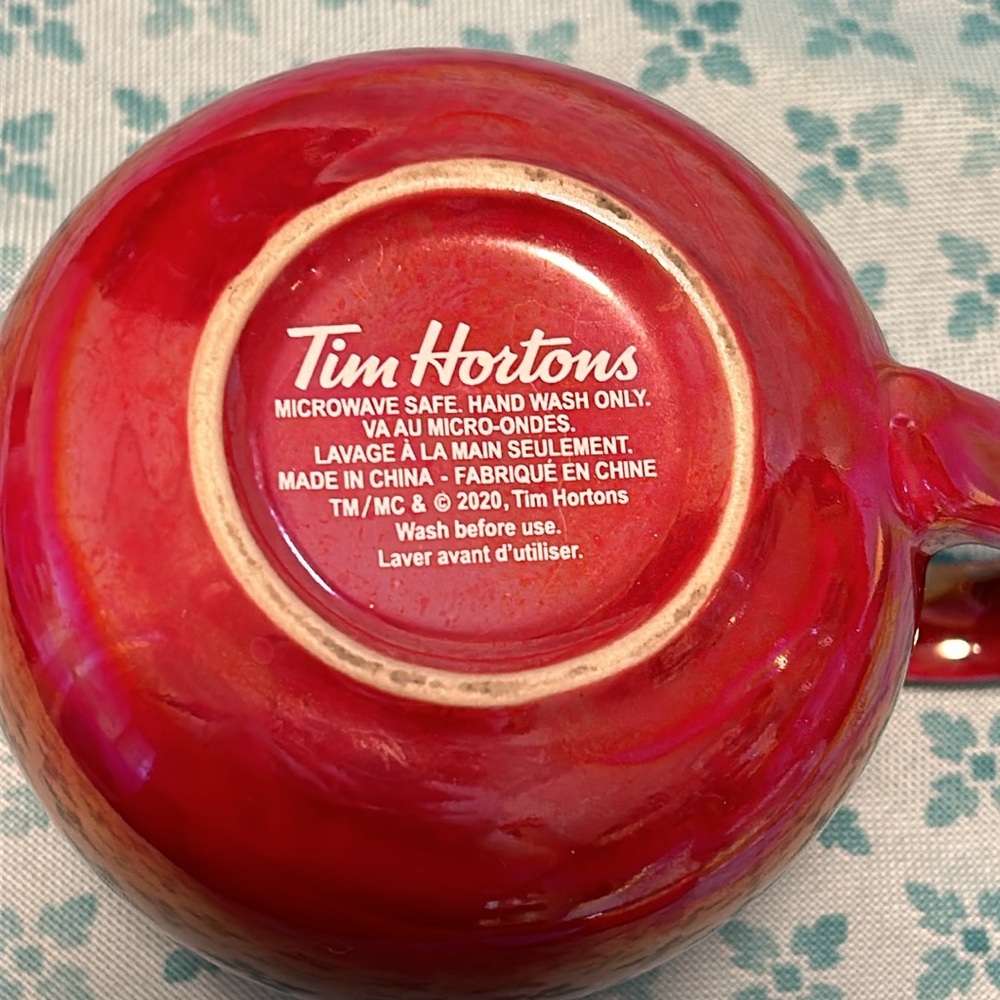 Tim Hortons 2020 Red & White Maple Leaf Barrel Shaped Coffee Mug Cup 12 oz - Picture 6 of 6